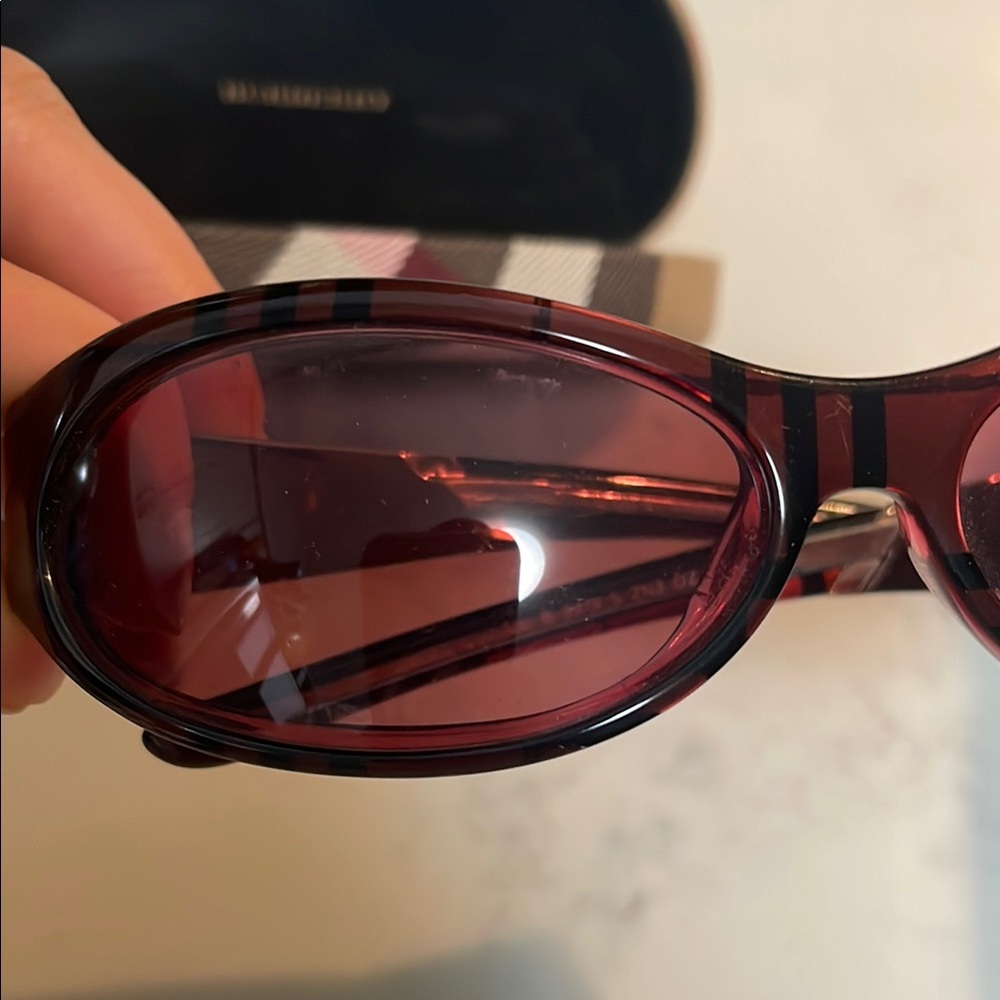 Burberry Women's Red Sunglasses - Picture 5 of 9